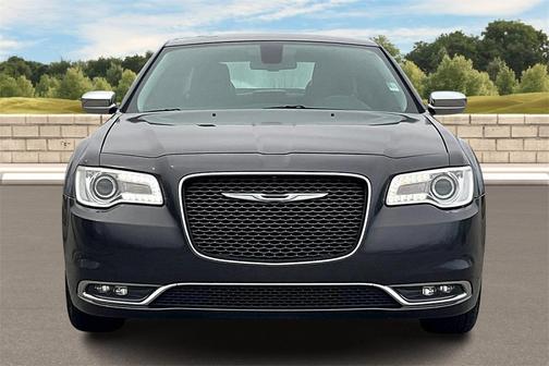 2017 Chrysler 300C Base