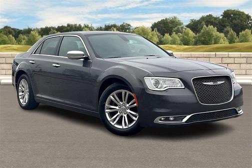 2017 Chrysler 300C Base