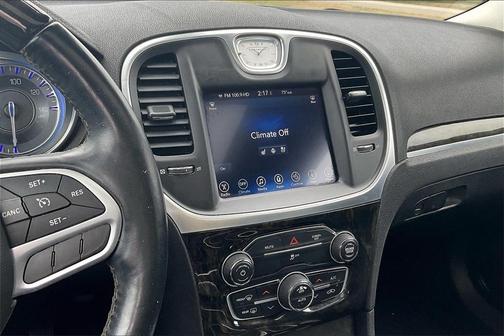 2017 Chrysler 300C Base