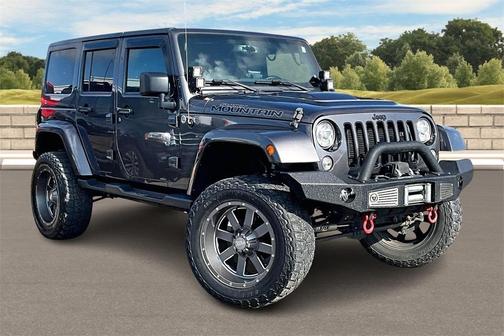 2017 Jeep Wrangler Unlimited Sahara