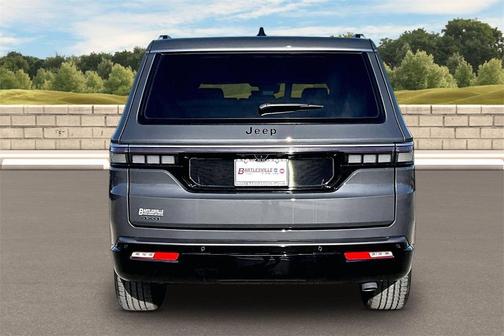 2026 Jeep Grand Wagoneer Base