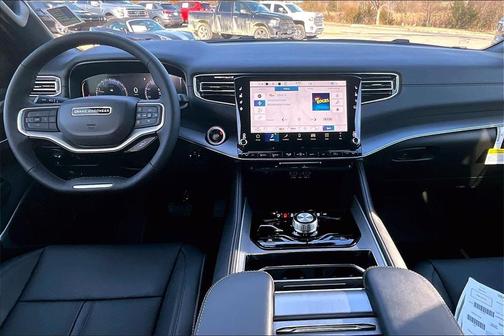 2026 Jeep Grand Wagoneer Base