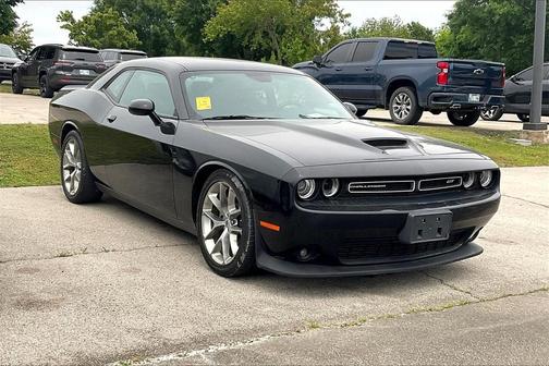 2022 Dodge Challenger GT