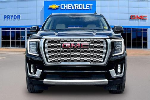 Onyx Black 2023 GMC Yukon Denali