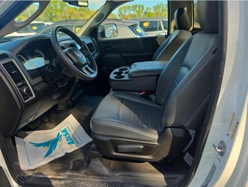 2020 RAM 1500 Classic Tradesman