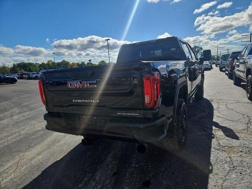 2022 GMC Sierra 2500 Denali
