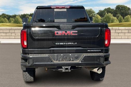 2022 GMC Sierra 2500 Denali