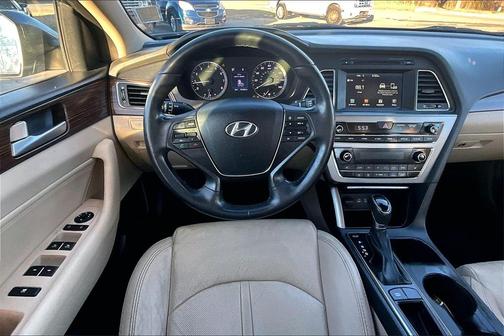 2016 Hyundai SONATA Limited
