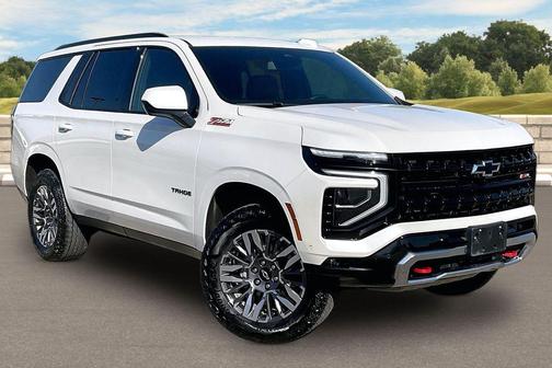 Iridescent Pearl Tricoat 2025 Chevrolet Tahoe Z71