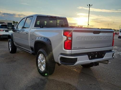 2023 Chevrolet Silverado 2500 High Country
