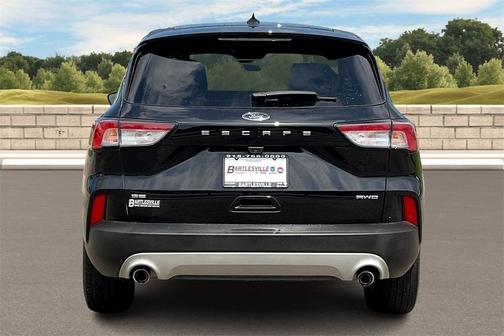 2021 Ford Escape SE