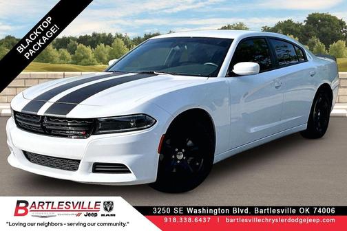 White Knuckle Clearcoat 2022 Dodge Charger SXT