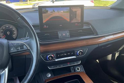 2021 Audi Q5 40 Premium Plus
