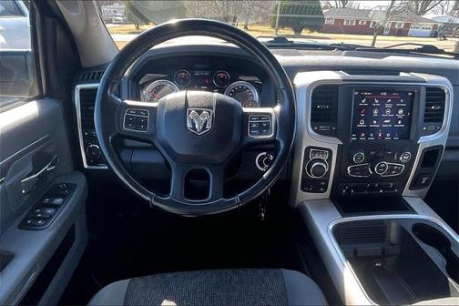 2020 RAM 1500 Classic SLT