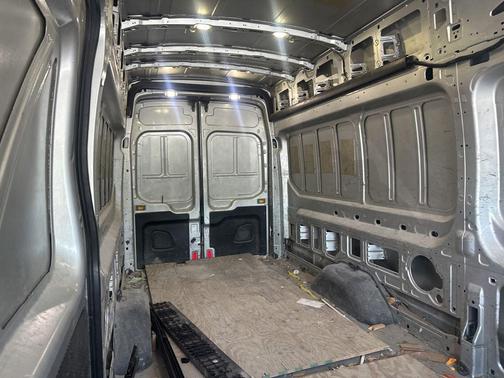 Ingot Silver 2017 Ford Transit-350 Base
