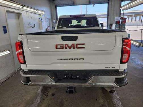 2024 GMC Sierra 2500 SLE