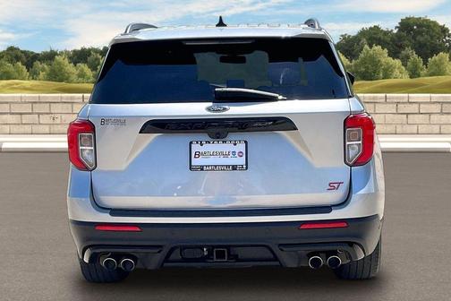 Silver Metallic 2021 Ford Explorer ST