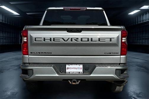 2023 Chevrolet Silverado 1500 Custom