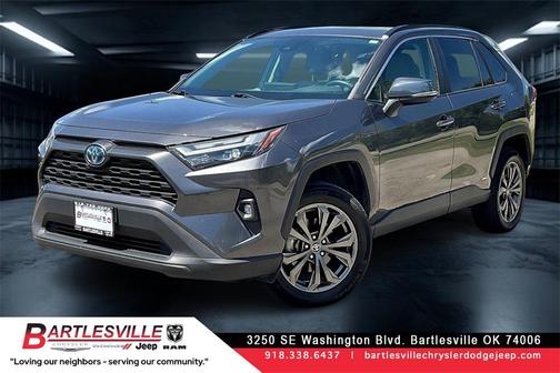 2022 Toyota RAV4 Hybrid XLE Premium