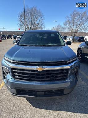 2024 Chevrolet Traverse LS