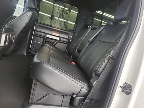 2022 Ford F-350 Lariat Super Duty