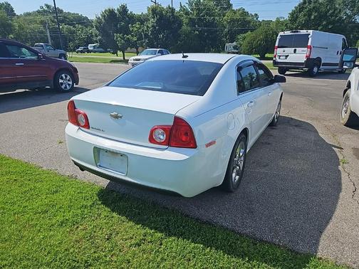 2010 Chevrolet Malibu 1LT