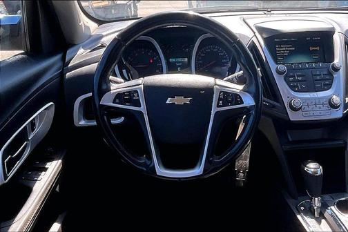 Mosaic Black Metallic 2017 Chevrolet Equinox LT