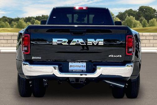 Diamond Black 2026 RAM 3500 Tradesman