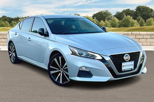 2020 Nissan Altima 2.5 SR