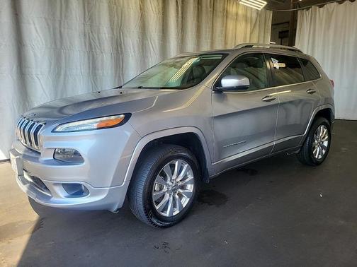 2016 Jeep Cherokee Overland