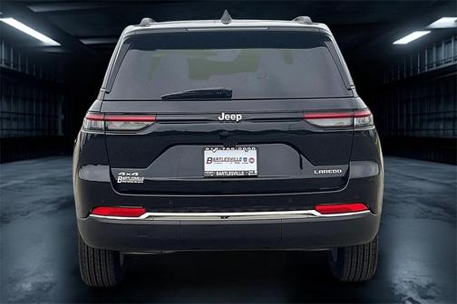 2025 Jeep Grand Cherokee Laredo X
