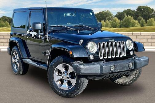 Black Clearcoat 2016 Jeep Wrangler Sahara