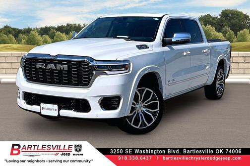 Ivory White 2025 RAM 1500 Tungsten