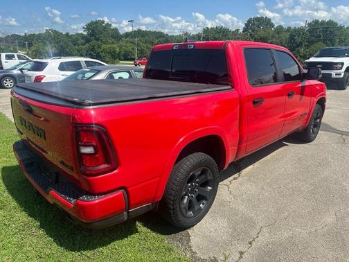 Flame Red Clearcoat 2025 RAM 1500 Big Horn/Lone Star