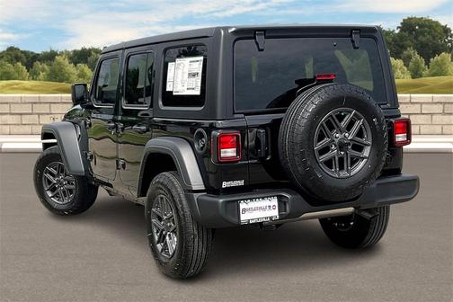 2025 Jeep Wrangler Sport RHD