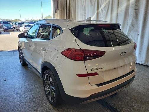 2020 Hyundai TUCSON Sport