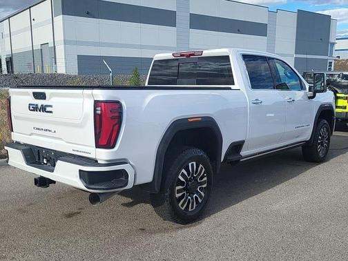 2024 GMC Sierra 3500 Denali Ultimate