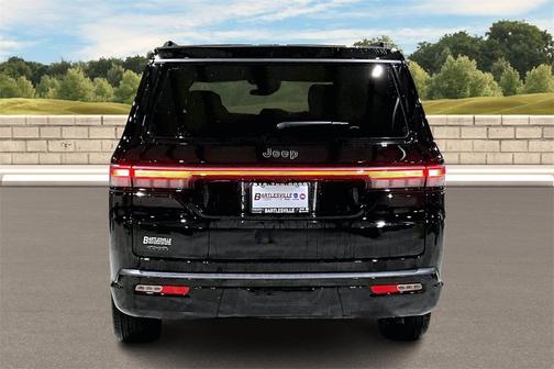 2026 Jeep Grand Wagoneer L 