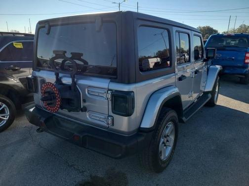 2020 Jeep Wrangler Unlimited Sahara