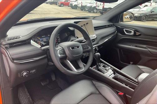 JOOSE 2026 Jeep Compass Latitude