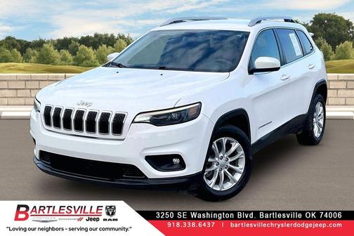 Bright White Clearcoat 2019 Jeep Cherokee Latitude