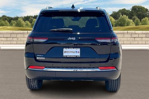 2023 Jeep Grand Cherokee 4xe Base