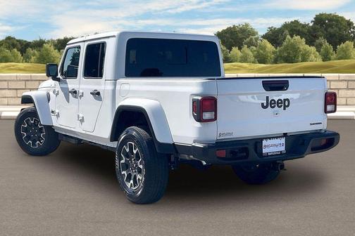 Bright White Clearcoat 2026 Jeep Gladiator Sport