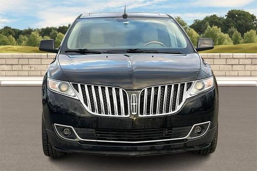 2011 Lincoln MKX Base