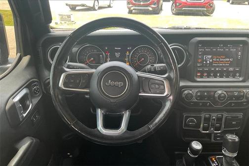 2020 Jeep Wrangler Unlimited Sahara Altitude