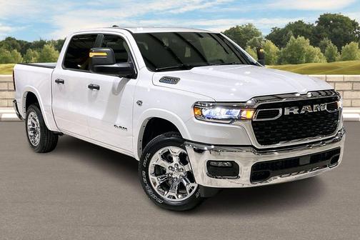 Bright White Clearcoat 2026 RAM 1500 Big Horn/Lone Star