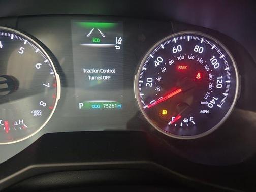 Super White 2019 Toyota RAV4 LE