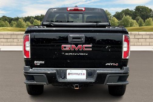 2022 GMC Canyon AT4 w/Cloth