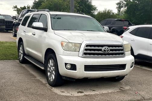 2010 Toyota Sequoia Platinum