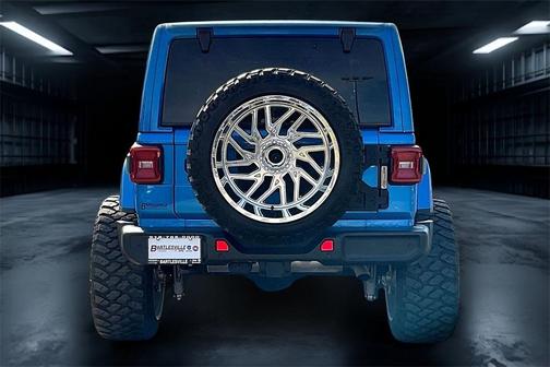 2022 Jeep Wrangler Unlimited Sahara Altitude